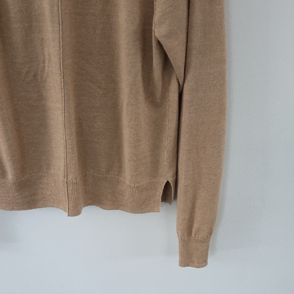 GAP Women's Linen Camel V-neck Cardigan - Picture 8 of 9